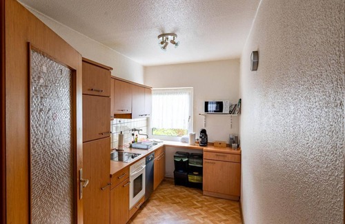 Hamelin Apartment | Budget double room DG2 - Pension Bärbel Neelen