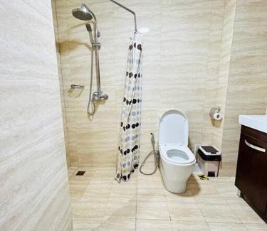 Kapitolyo Apartment | Budget Family Room at Ace Suites by the Famous Indoor Water Spa