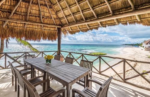 Playa del Secreto Villa | Budget Friendly Beachfront Villa, HUGE Private Property & Near Playa Del Carmenn