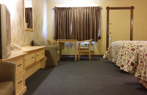 Byers Hotel | Budget Host Longhorn Motel