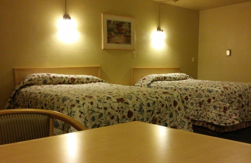 Byers Hotel | Budget Host Longhorn Motel
