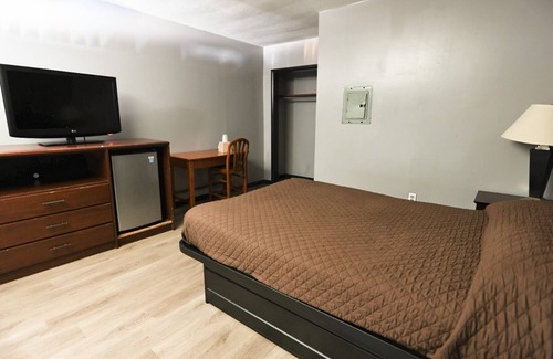 Mount Ephraim Hotel | Budget Inn and Suites