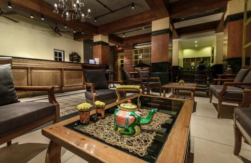 Surat Bed & Breakfast | Budget Inn Bellevue