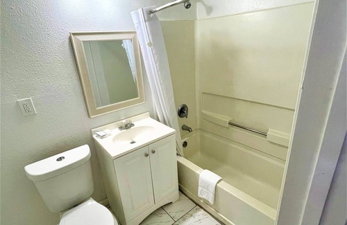 Giddings Hotel | Budget Inn Giddings by Mukhi Hotels