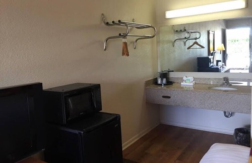 Sanford Hotel | Budget Inn Sanford