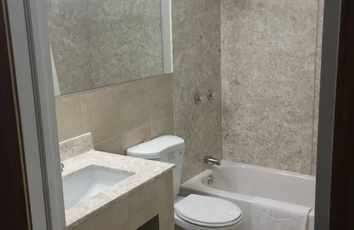 Cambridge Hotel | Budget Inn