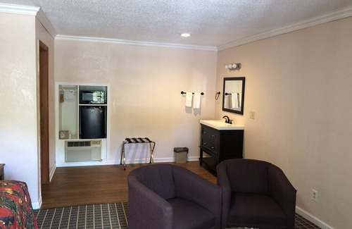 Jasper Hotel | Budget Inn