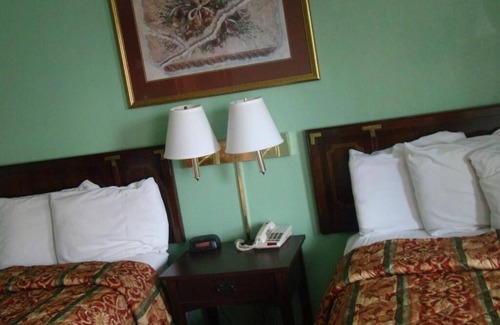 Mount Airy Hotel | Budget Inn