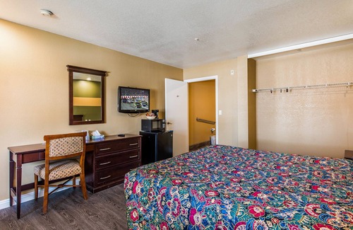 Santa Fe Springs Hotel | Budget Inn