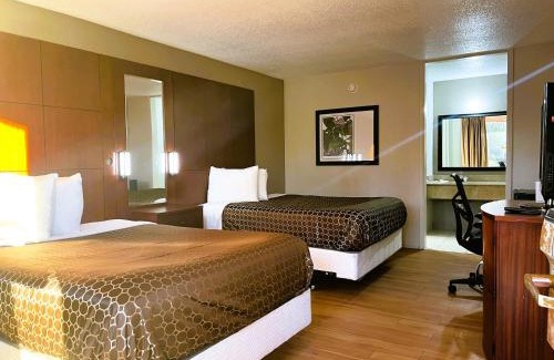 Phenix City Hotel | Budgetel Inn - Phenix City