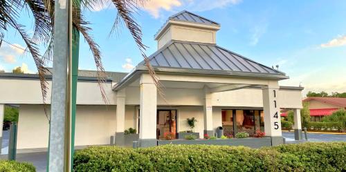 Walterboro Hotel | Budgetel