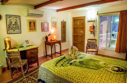 Barrio de Santiago Apartment | Budha by Majikal B&B