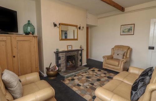 Bamburgh House | Budle Bay Cottage