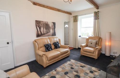 Bamburgh House | Budle Bay Cottage