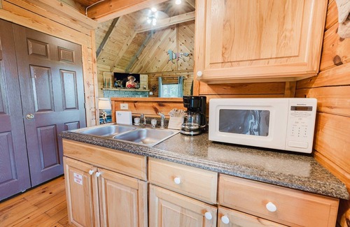 Townsend Cabin | Budro's Bungalow