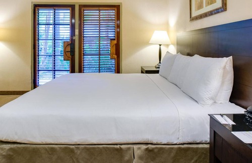Northwest Anaheim Hotel | Buena Park Grand Hotel & Suites
