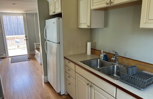 Matunuck House | Buena Vista Beach Front Cottage