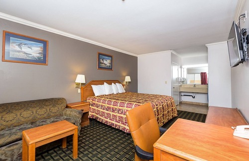 Northwest Anaheim Hotel | Buena Vista Inn