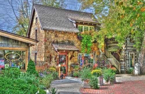 Nashville House | Buffalo Nickel