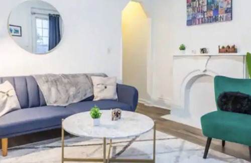 Front Park House | Buffalo - Prospect 4