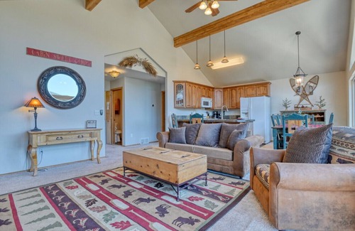 Green Mountain Falls Cabin | Buffalo Sunrise GMF · Mountain Vistas & Lake Views Buffalo Sunrise