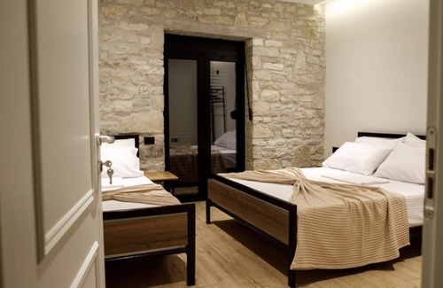 Albania Hotel | Bujtina Koel