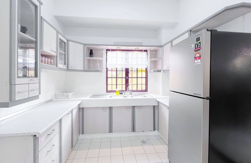 Bukit Damansara House | Bukit Damansara 84 by Manhattan Group