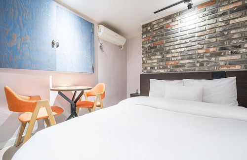 Daejo-dong Hotel | Bulgwang Tiffany