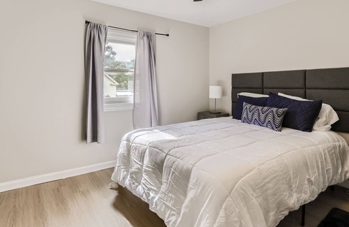 East Durham House | Bull City Bliss: Tranquil 3 BDR Haven near Duke