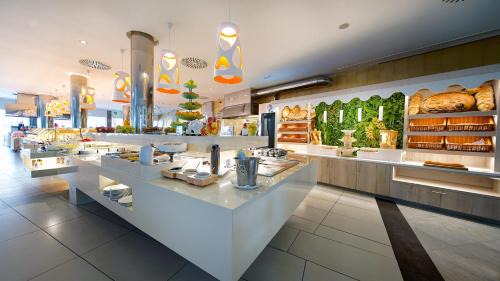 Playa del Ingles Hotel | Bull Escorial & SPA