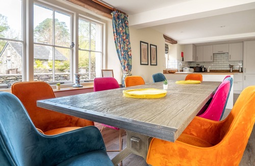 Graythwaite Cottage | Bull Pen - sleeps 10 guests in 5 bedrooms