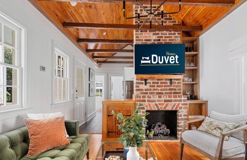 Harleston Village House | Bull Street Bungalow, Gorgeous 3br/2ba Downtown