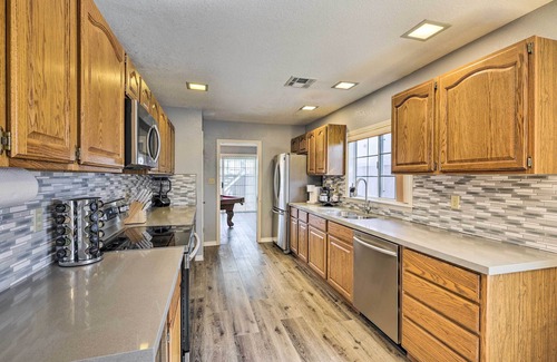 Bullhead City House | Bullhead City Home w/Game Room!