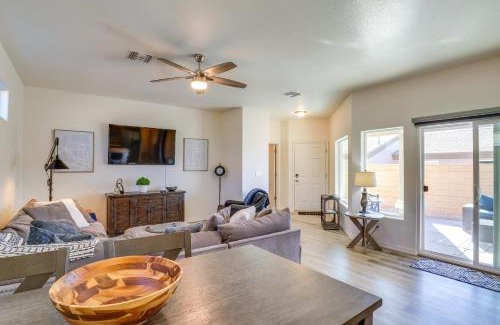 Bullhead City House | Bullhead City Home Central AandC and Pool Access