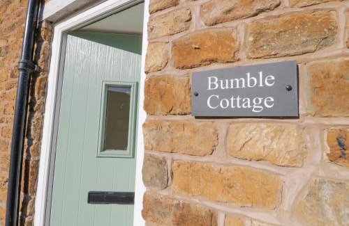 Sibford Gower House | Bumble Cottage