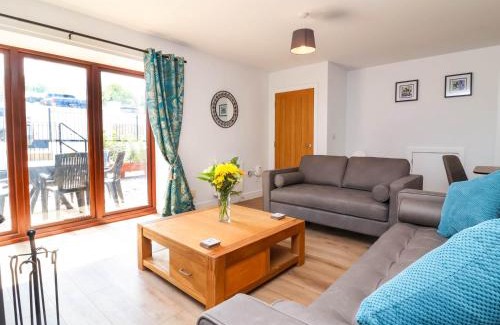 Bideford House | Bumblebee Meadows