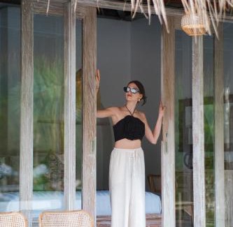 Songan Hotel | Bunbulan sunshine