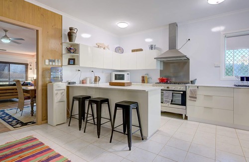 Exmouth House | Bundegi - its where the living is easy!