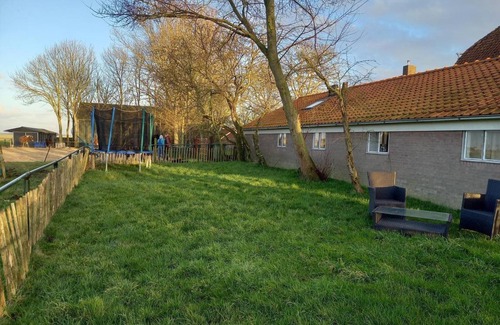 Grijpskerke House | Bungalow ∙ 2 bedrooms ∙ 6 guests