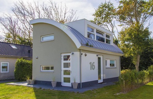Municipality of Vlissingen House | Bungalow ∙ 2 bedrooms ∙ 4 guests
