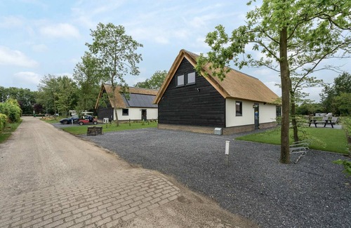 Baarle-Nassau House | Bungalow ∙ 3 bedrooms ∙ 6 guests