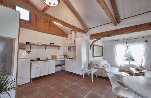 Bolonia House | Bungalow - Bolonia Beach Campus Bolonia, your beach house