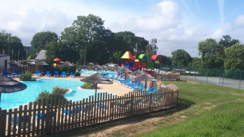 Clohars-Carnoet House | Bungalow charmant à Clohars-Carnoët - 38 m² avec piscine