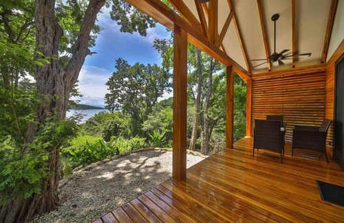 Playa Naranjo House | Bungalow description