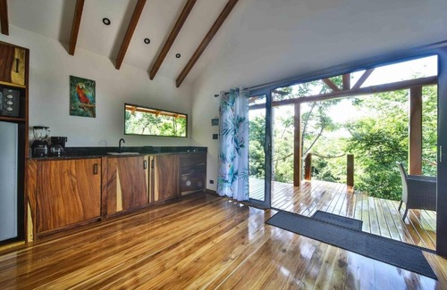 Playa Naranjo House | Bungalow description