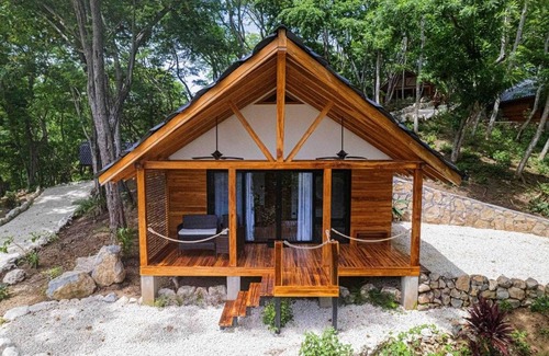 Playa Naranjo House | Bungalow description