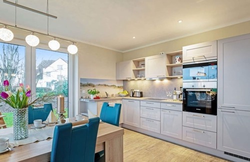 Klausdorf House | Bungalow for 5 guests with 94m² in Fehmarn OT Klausdorf (57927)