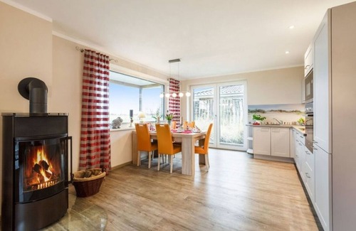 Klausdorf House | Bungalow for 5 guests with 94m² in Fehmarn OT Klausdorf (57928)