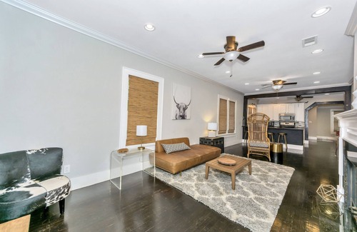 Oak Cliff House | Bungalow Gem in Historic Bishop Arts Oak Cliff