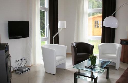 Ferienhausgebiet Hillenseifen House | Bungalow in Eifel near Forest and Mountains